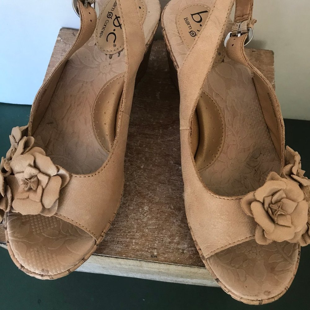 Born B.O.C. Wedge Slingbacks Sandals